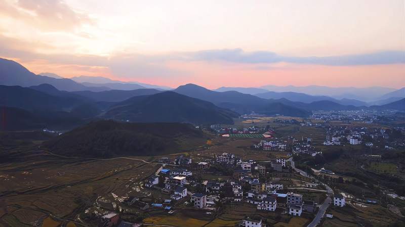 萍乡武功山脚下发现一处美丽的村庄堪比世外桃源
