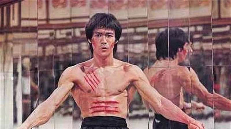 李小龙一生只用过一次的绝技据说这项技能对武者伤害极大