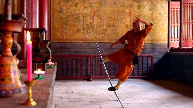 少林寺11年的艰苦与磨炼终于把传说中的猴棍练至登峰造极